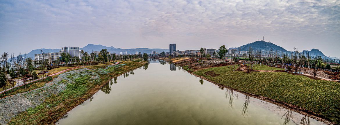 明月江治理